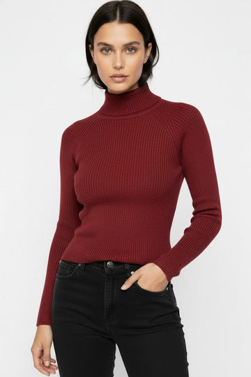 Women’s Ribbed Turtleneck Sweater – Soft, Sleek & Perfect for Winter Layering