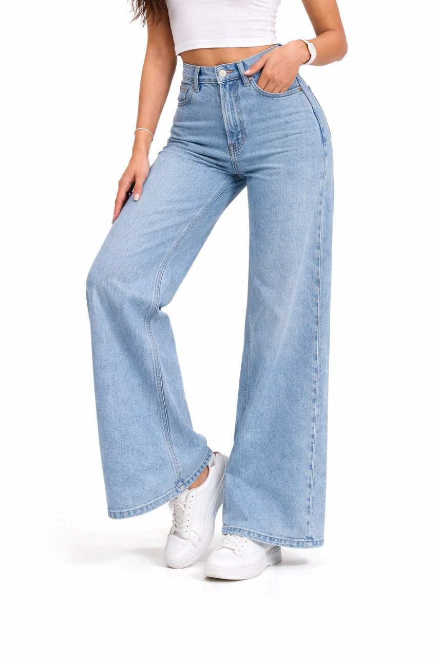 Wide Leg Jeans