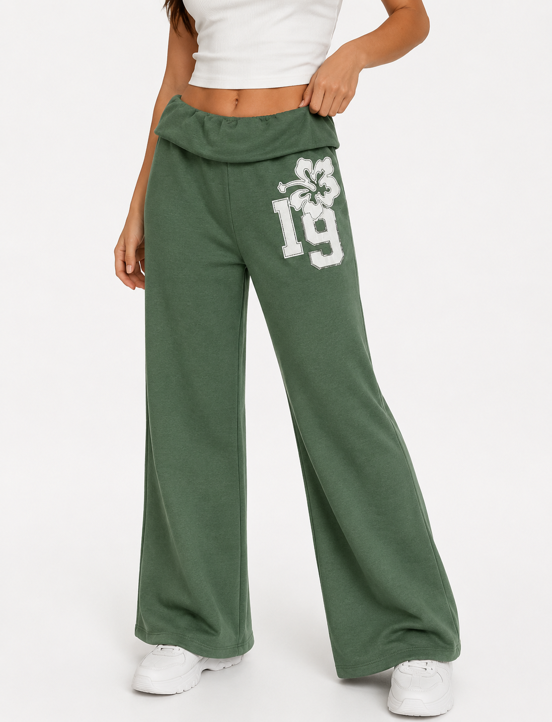 Floral Appliqué Flared Pants – ONE MORE women's pants