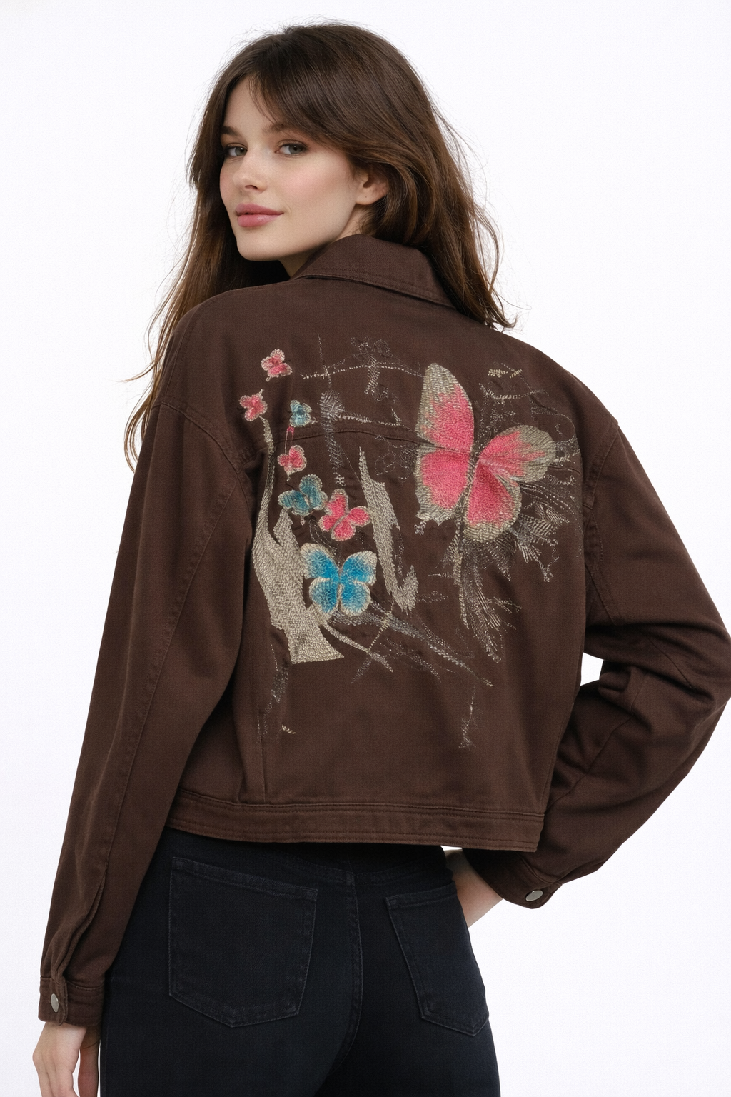 Modern Cropped Jacket with a Stylish Design
