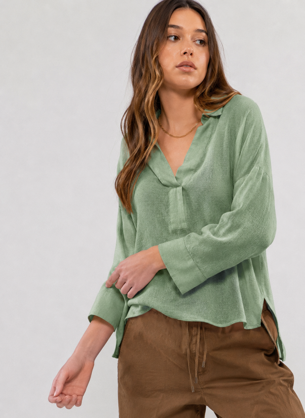 Relaxed Linen Blouse – ONE MORE women's blouse – view 4