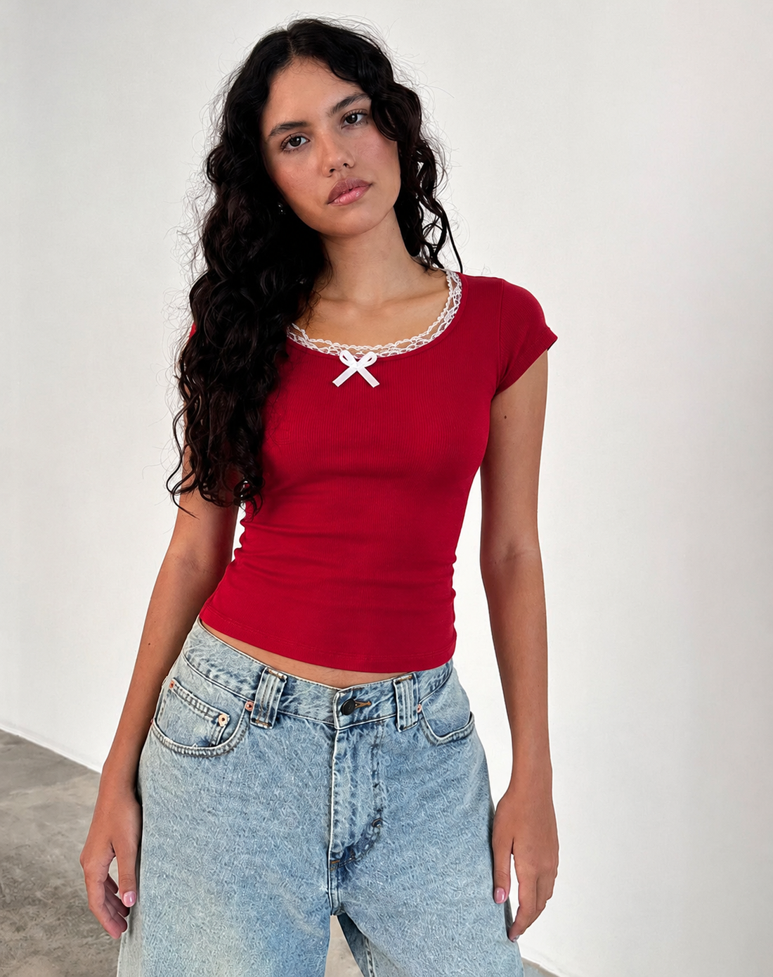 Women's Ribbed T-Shirt with Lace Trim