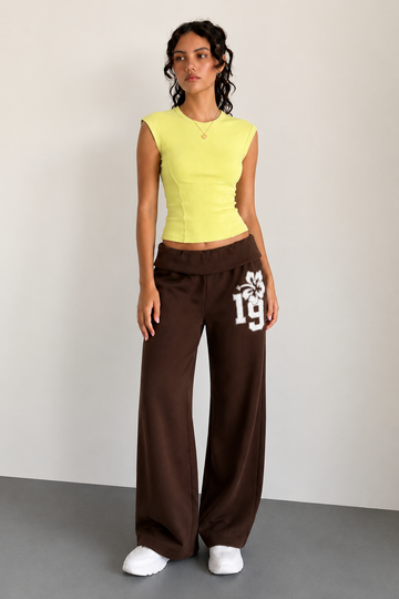 Ribbed Sleeveless Fitted Top