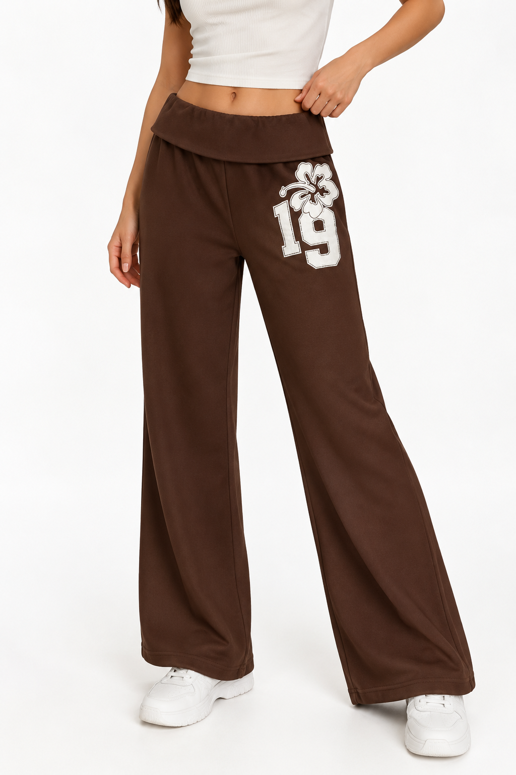 Floral Appliqué Flared Pants – ONE MORE women's pants – view 3