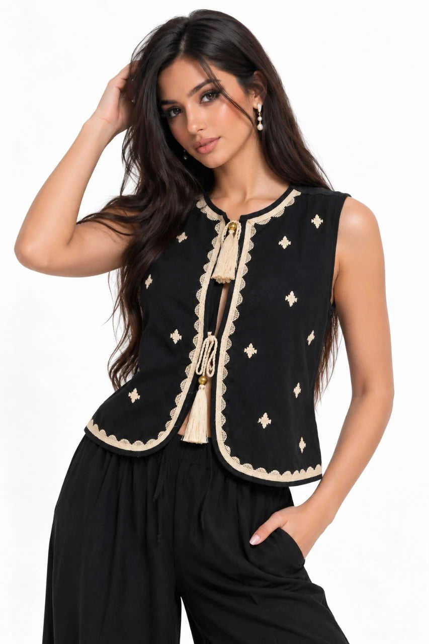 Embroidered Scalloped-Trim Waistcoat